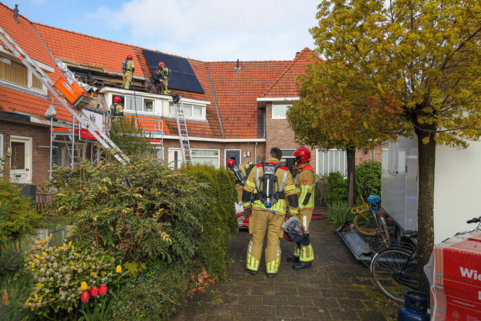 Veel schade naar brand op dak