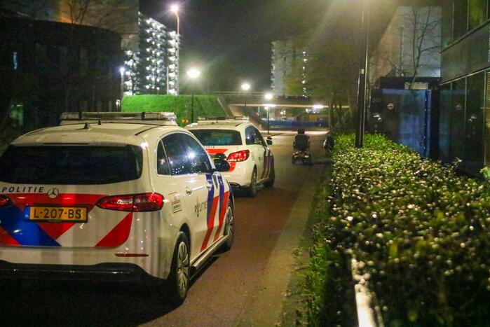 Politie onderzoekt steekpartij in Zuidoost