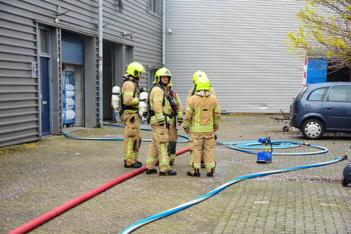 Zeer grote brand in bedrijfsverzamelgebouw