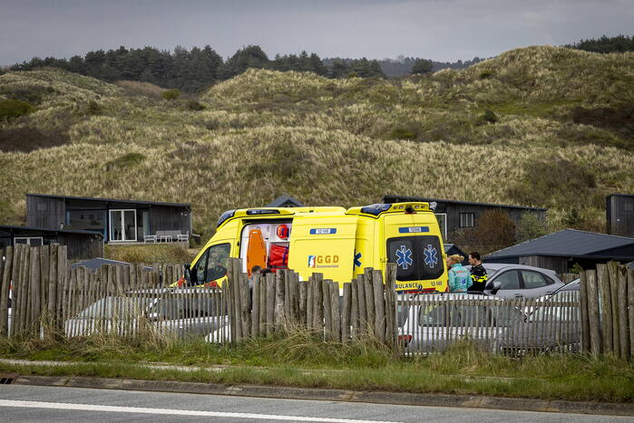 Traumahelikopter landt voor medische noodsituatie