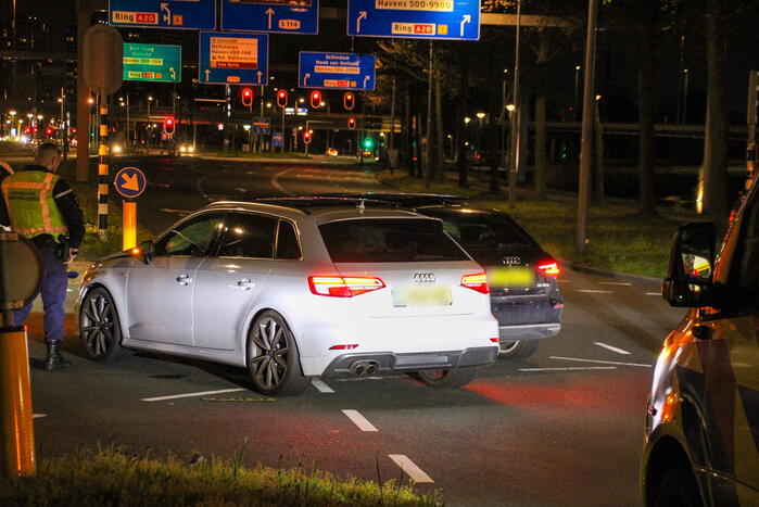 Aanhouding na aanrijding op kruising