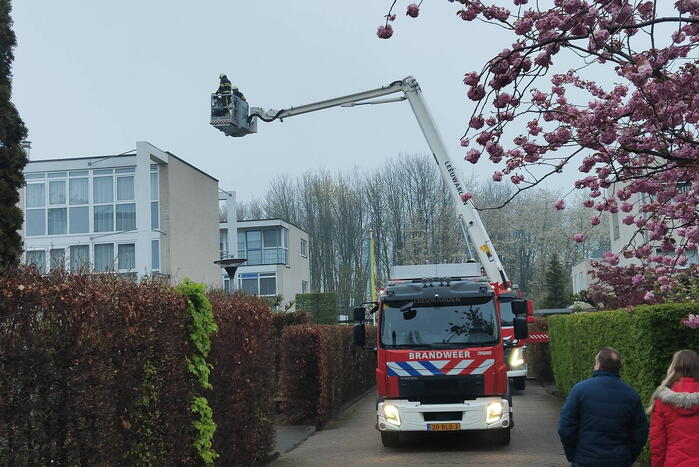 Schoorsteen geveegd na brand