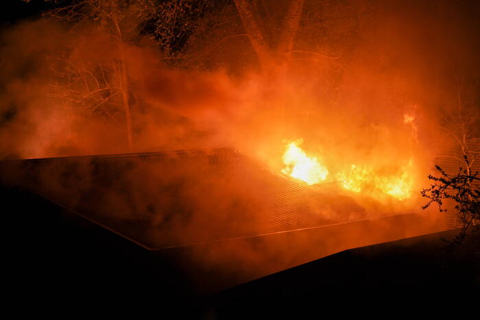 Grote brand bij vergader evenementen