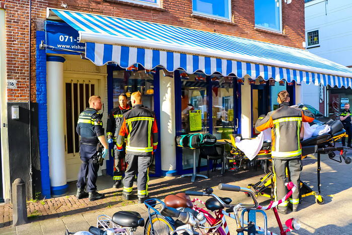 Persoon valt van trap en raakt gewond