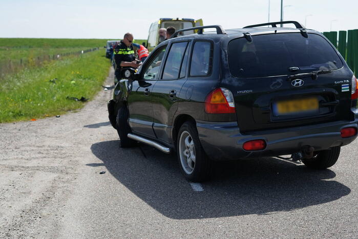 Motorrijder gewond bij aanrijding met auto