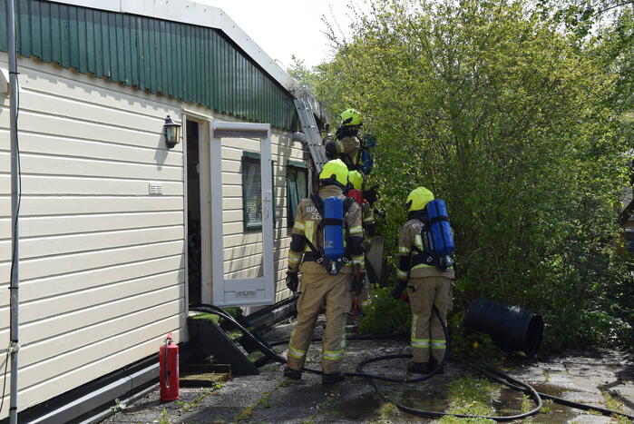 Stacaravan in brand op camping