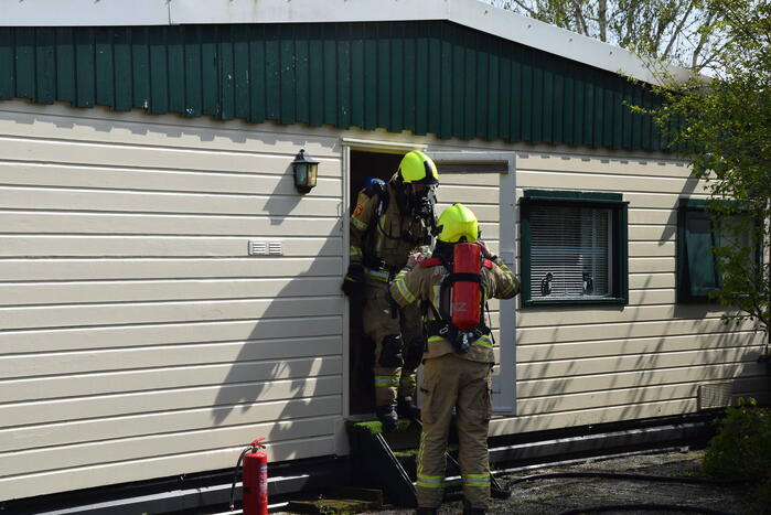Stacaravan in brand op camping