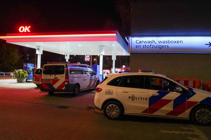 Overval op tankstation met nepvuurwapen