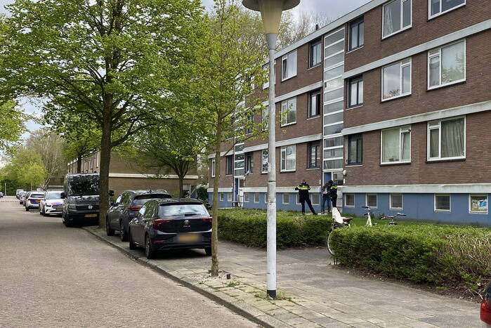 Politieonderzoek in flatwoning