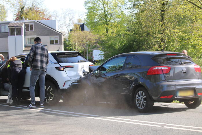 Flinke file bij kop-staartbotsing