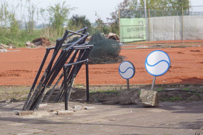 Aanleg padelbanen Tennisvereniging De Eemslag van start gegaan