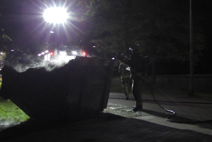 Brand in bouwcontainer