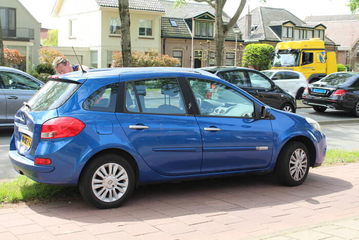 Twee voertuigen betrokken bij kop-staart botsing