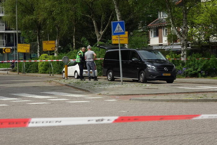 Straat afgezet na vondst mogelijk explosief