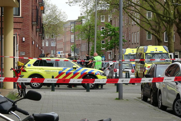 Straat afgezet na schietpartij