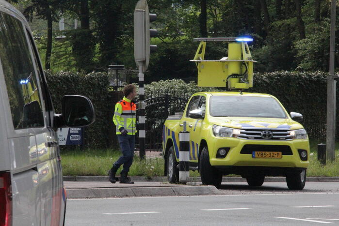 Snelweg afgesloten na gekantelde caravan