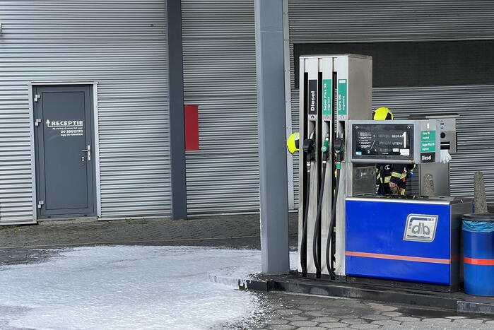 Toevoer brandstof stop niet tijdens tanken