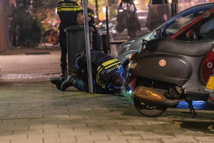 Brand na mogelijk vuurwerkbom