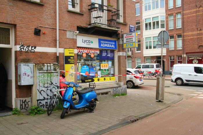 Twee verdachten slaan op de vlucht na overval tabakspeciaalzaak Admiraal