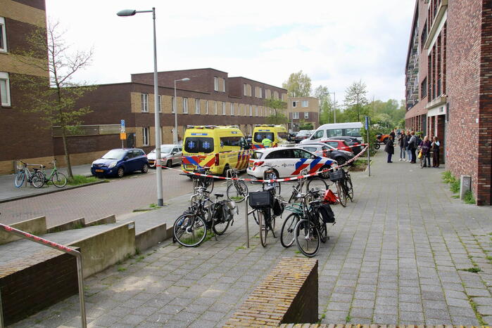 Traumahelikopter landt na steekpartij