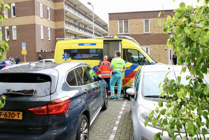 Traumahelikopter landt na steekpartij