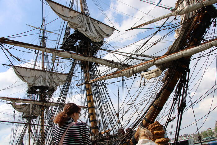 De Götheborg replica bezoekt Nederland