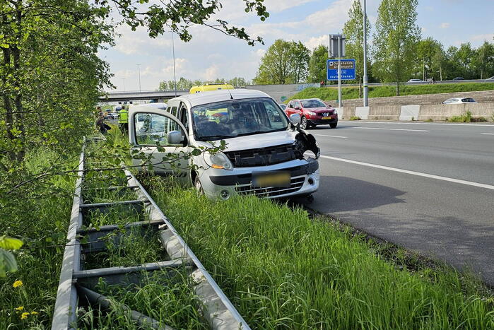 Drie auto's betrokken bij botsing
