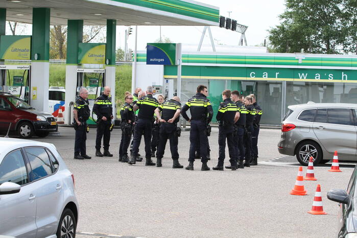 Politie doet onderzoek naar schietpartij BP-tankstation