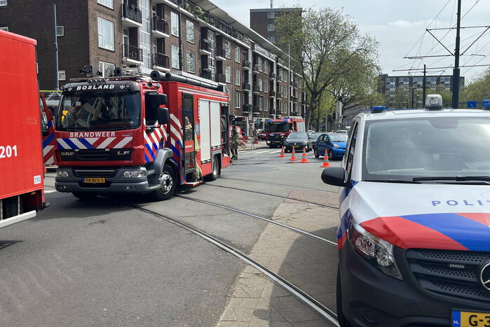 Versnijdingspand en meerdere vuurwapens aangetroffen na brand