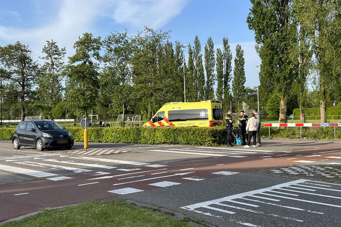 Fietser gewond bij aanrijding met auto