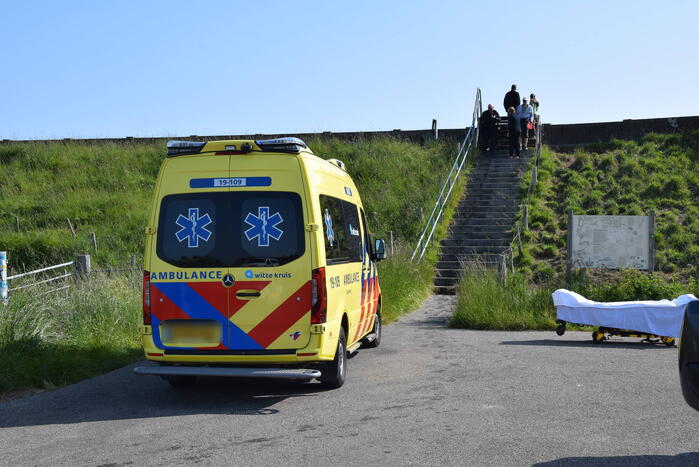 Duiker gewond bij waterongeval