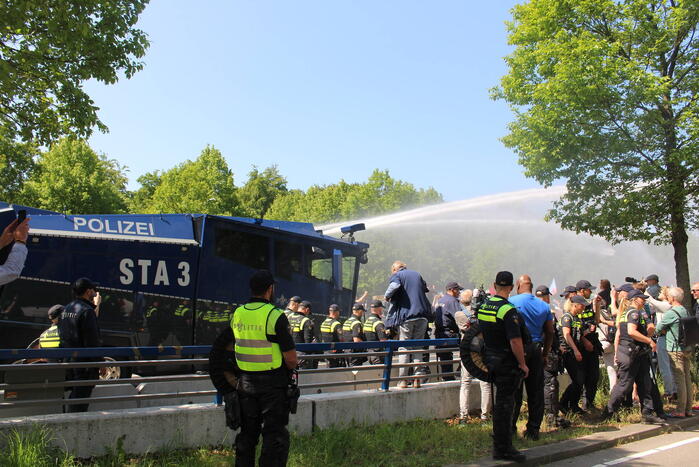 Politie masaal aanwezig bij demonstratie