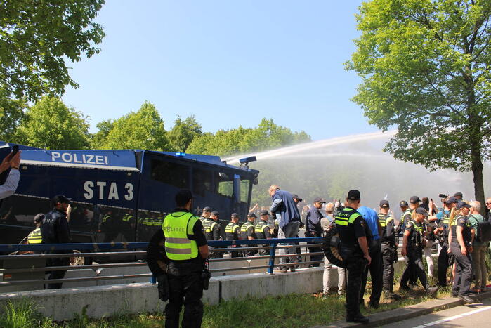 Politie masaal aanwezig bij demonstratie