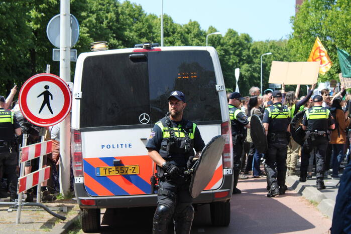Politie masaal aanwezig bij demonstratie