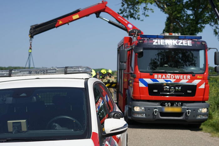Man belandt met scootmobiel in sloot