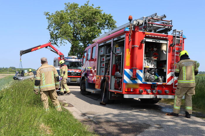 Man belandt met scootmobiel in sloot