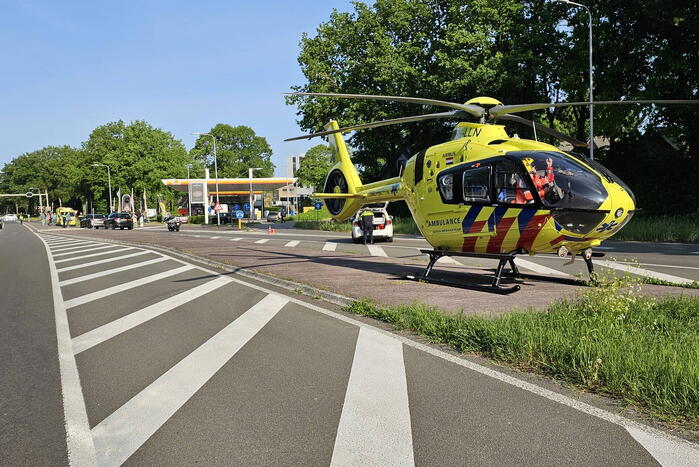 Fietser ernstig gewond na ongeval op oversteekplaats