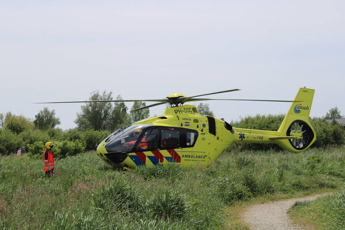 Agent zwaargewond geraakt bij valse melding