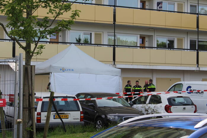 Onderzoek naar aantreffen levenloos lichaam