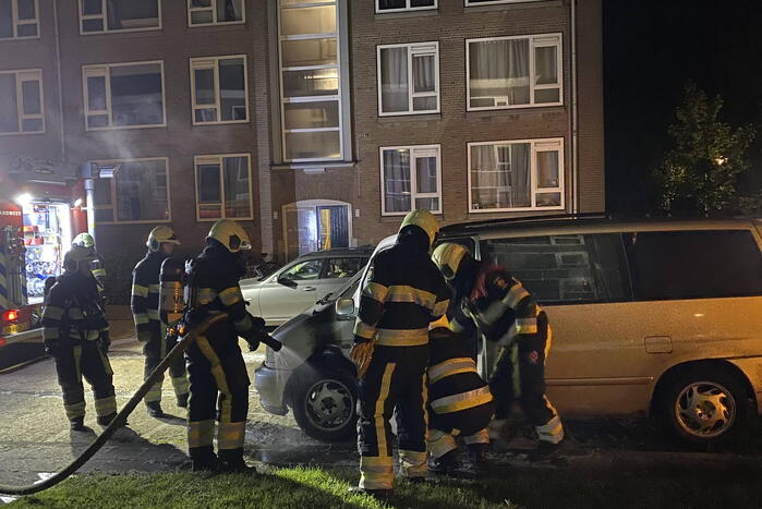 Beginnende brand in bestelbus geblust