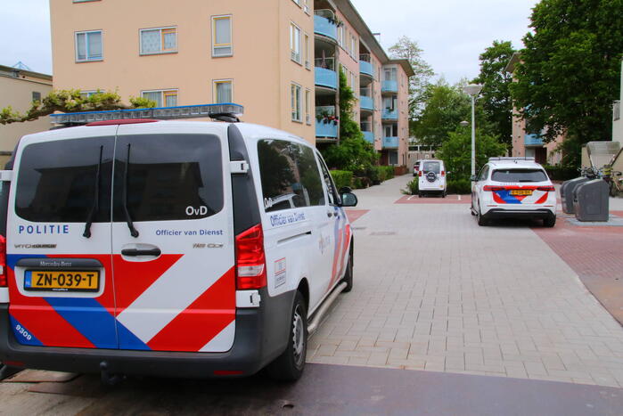 Gewonde en aanhouding na steekincident in woning