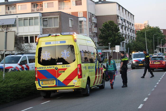 Motorrijder gewond bij botsing met auto