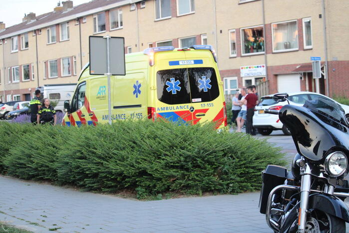 Motorrijder gewond bij botsing met auto