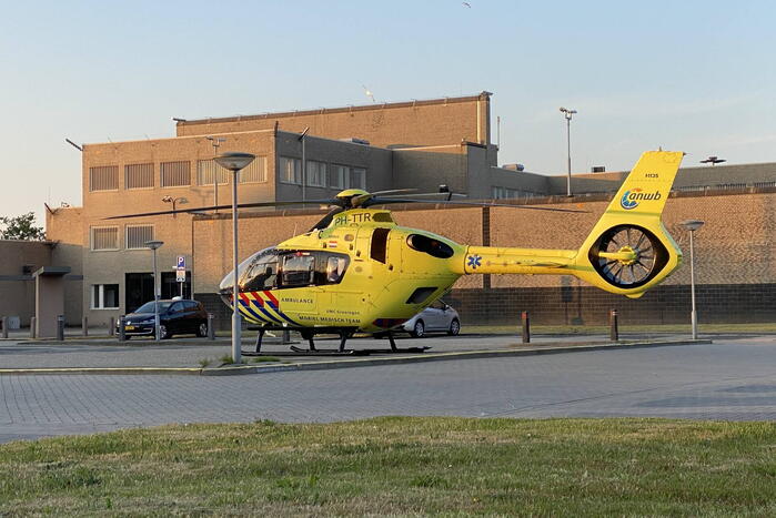 Traumahelikopter ingezet bij gevangenis