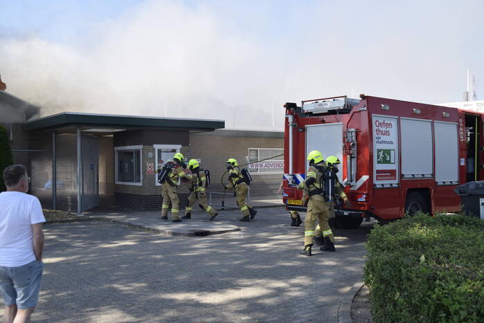 Uitslaande brand in kantine van voetbalvereniging