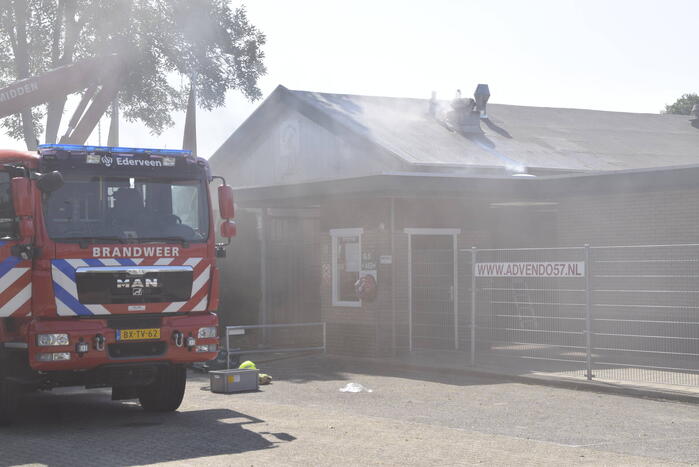 Uitslaande brand in kantine van voetbalvereniging