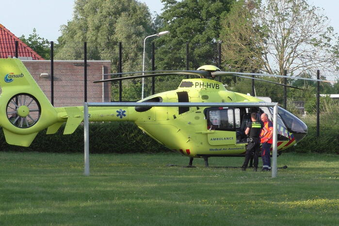 Traumahelikopter ingezet voor medische noodsituatie op straat