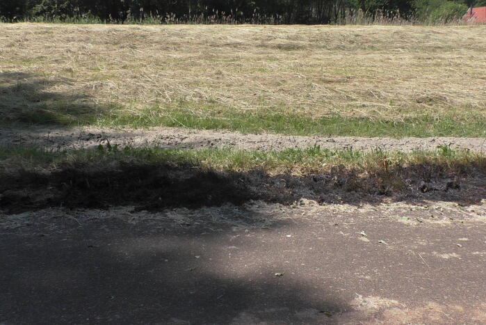 Bermbrand snel onder controle