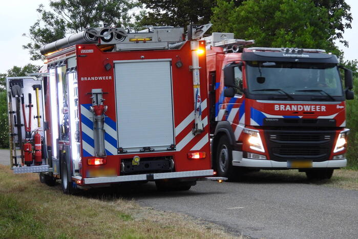 Brandweer ingezet voor paard in een sloot