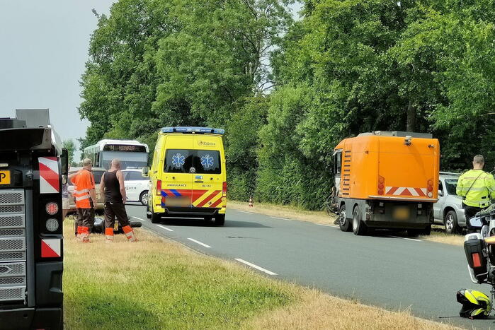 Motorrijder maakt harde valpartij